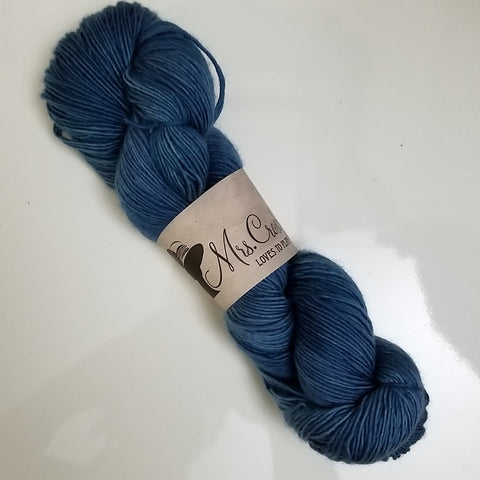 Mrs Crosby Plays Satchel Fingering French Chambray